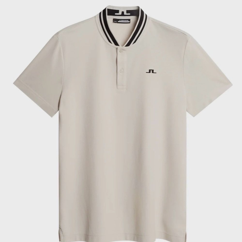 J.Lindeberg Men’s Tyson Moonbeam Beige Polo with Black-Trim Contrast Collar